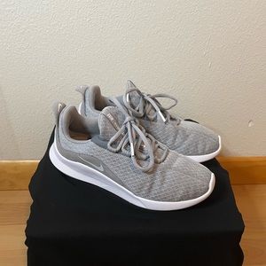 Womens Nike Running Shoes
